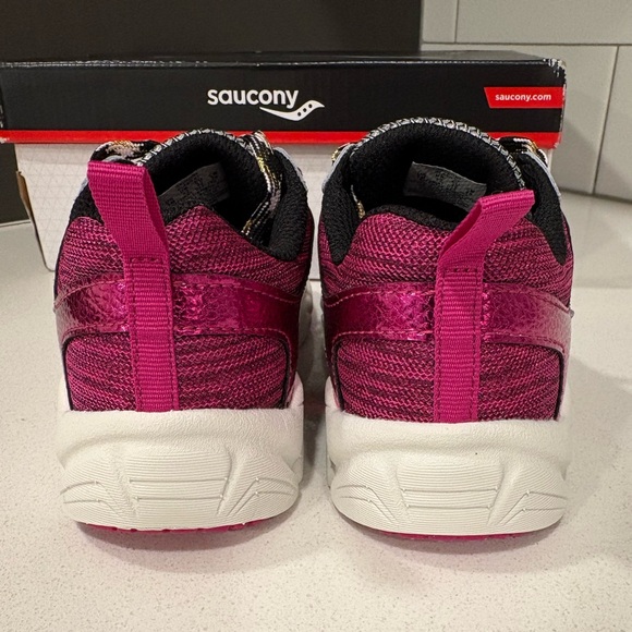 (New) Saucony Flash XT Little Girls Sneakers – Size 1 – Pink/Silver/Gold - Picture 4 of 6